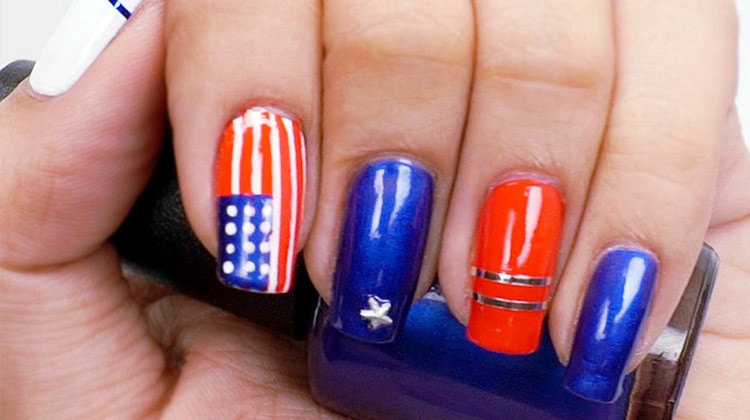 4th Of July Nail Design Show Your Patriotism With This Easy Flag Design