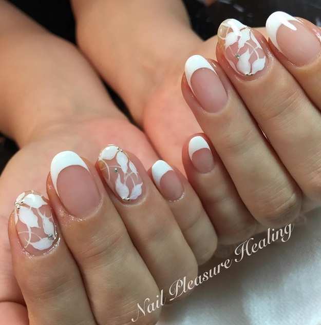 20 Elegant Wedding Nail Designs To Make Your Special Day Perfect-6285
