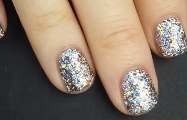 Glitter Nail Polish Hack | This Will Change Your Nail Game In an Instant