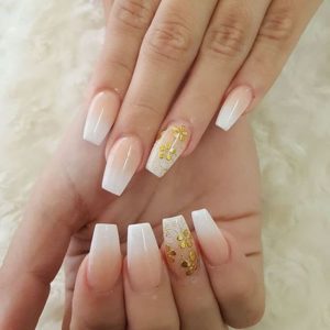 Golden Flowers Gorgeous Spring Nail Designs