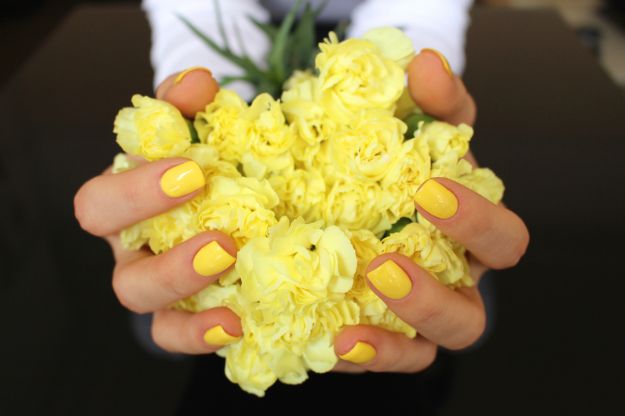 Check out Cute And Artsy Yellow Nail Polish Inspirations For Thanksgiving at https://naildesigns.com/yellow-nail-polish-thanksgiving/