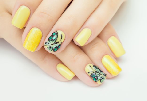 Check out Floral Nail Design Tutorial | How To Use Water Decal to Make a Pretty Spring at https://naildesigns.com/floral-nail-design/