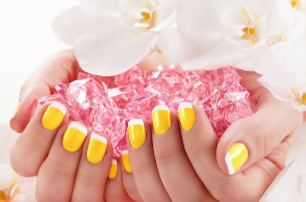 Check out Spray On Nail Polish | Is It Worth The Hype? at https://naildesigns.com/spray-on-nail-polish/