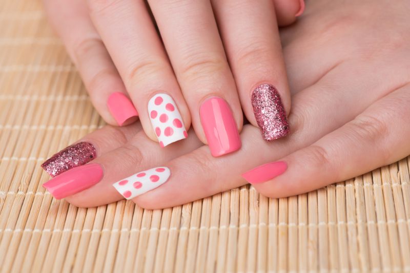 Chic Pink and White Nail Designs Tutorial