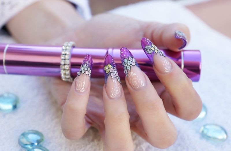 DIY Stiletto Nails | Get That Perfectly Sculpted Nail Shape