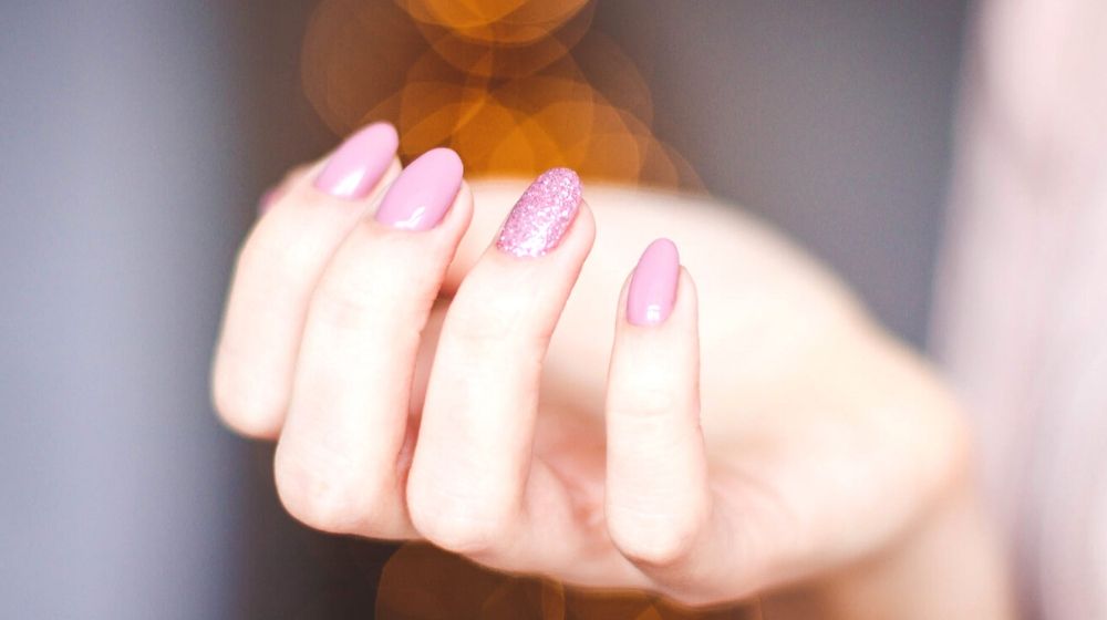 pink manicure | Sophisticated Nail Art Designs For Every Working Mom