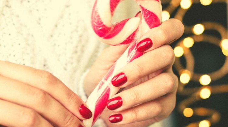 Red Nails Candy Cane | Sexy Red Nail Designs You Should Wear This Christmas | Featured