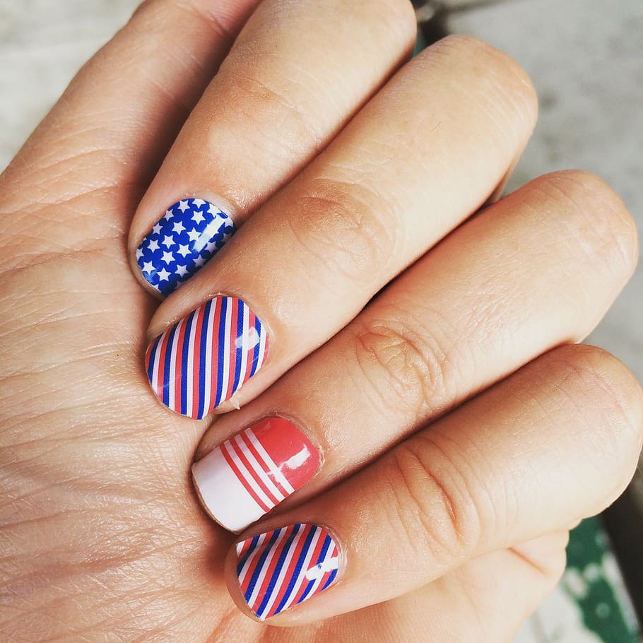 The Power of Stripes | patriotic nail designs