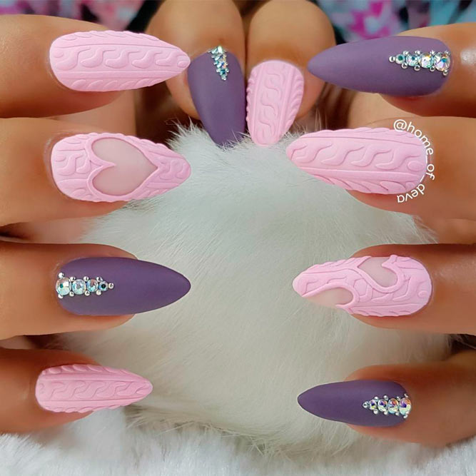 Knitted Sweater Almond Nail Design | Trendy Almond Nail Designs You Should Try