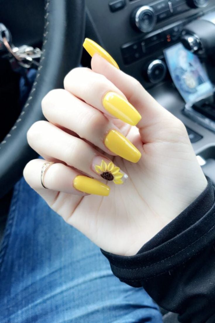 Sunflower Nail Design Acrylic Nails | Acrylic Nail Designs To Rock This Spring | short acrylic nails designs
