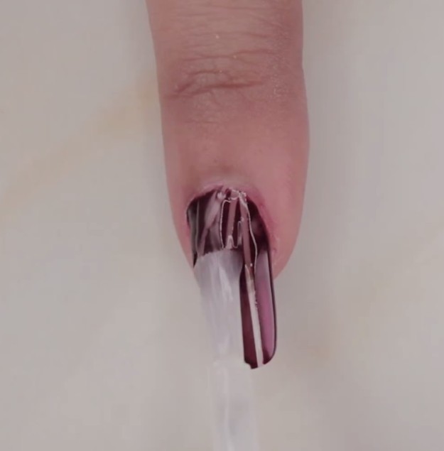 Apply Matte Top Coat | You Should Try This Classy Autumn Nail Art Tutorial Apply Matte Top Coat | You Should Try This Classy Autumn Nail Art Tutorial