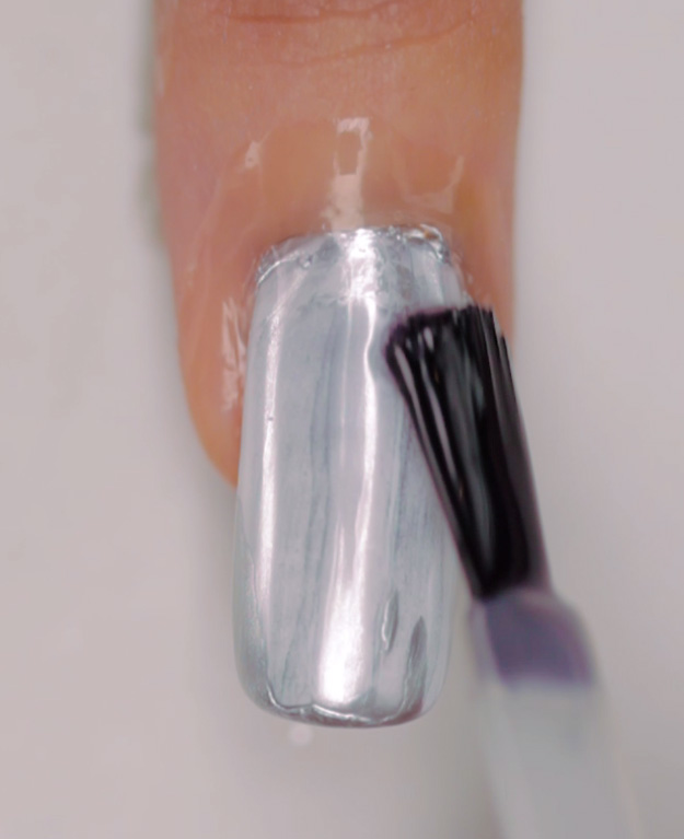 Protect Your Metallic Nails | Party-Ready Metallic Nails For Winter Gatherings Protect Your Metallic Nails | Party-Ready Metallic Nails For Winter Gatherings