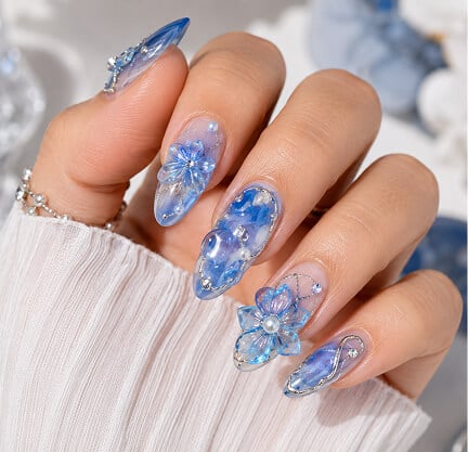 nails3